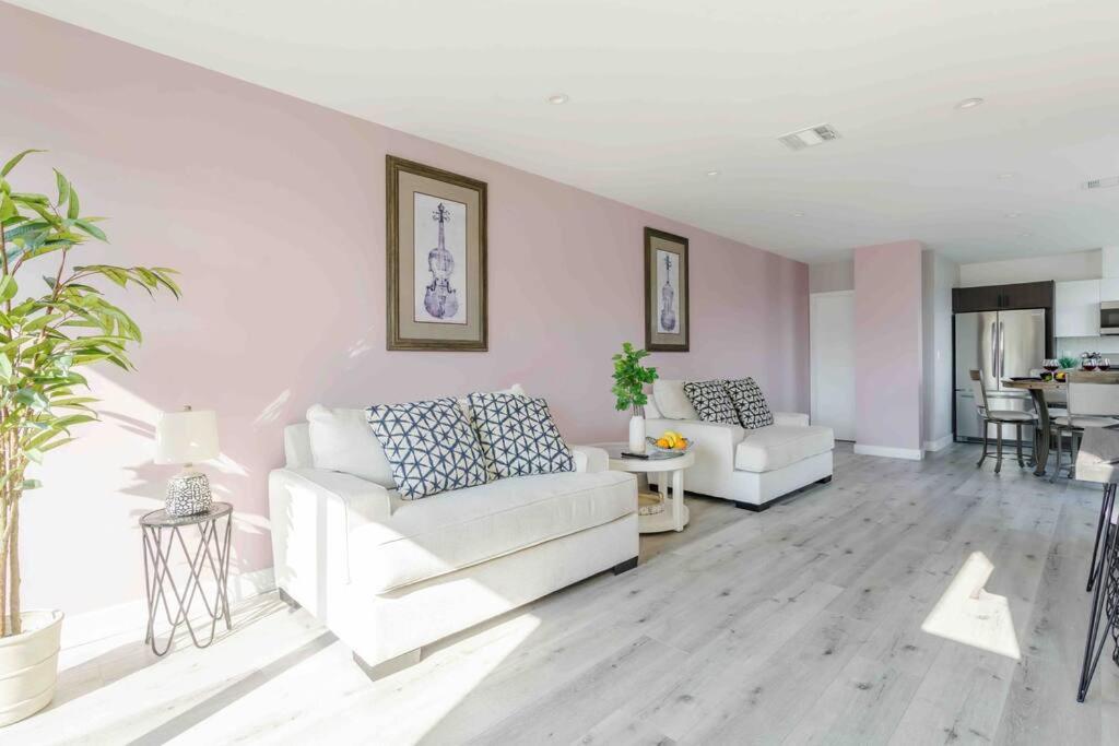 Stunning Hollywood Townhouse With Sunny Views Villa Los Angeles Kültér fotó
