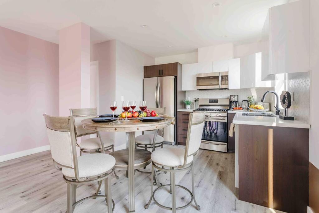 Stunning Hollywood Townhouse With Sunny Views Villa Los Angeles Kültér fotó